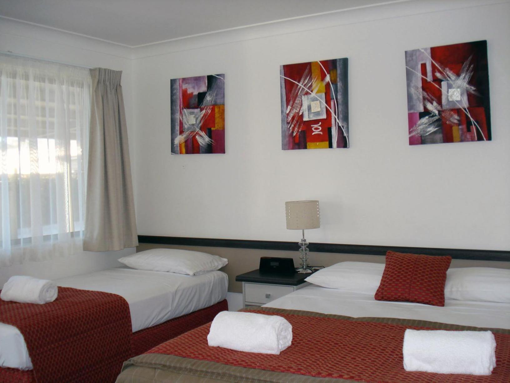 Oakey Motor Inn חדר תמונה