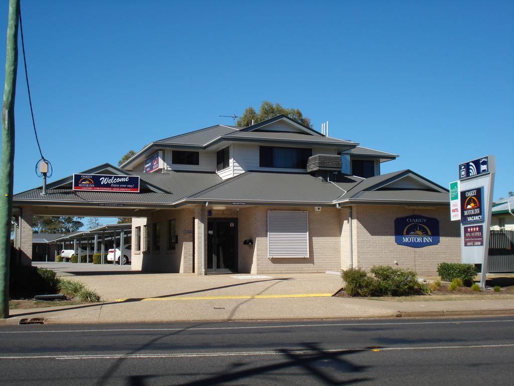 Oakey Motor Inn מראה חיצוני תמונה