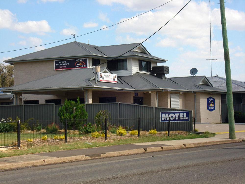 Oakey Motor Inn מראה חיצוני תמונה