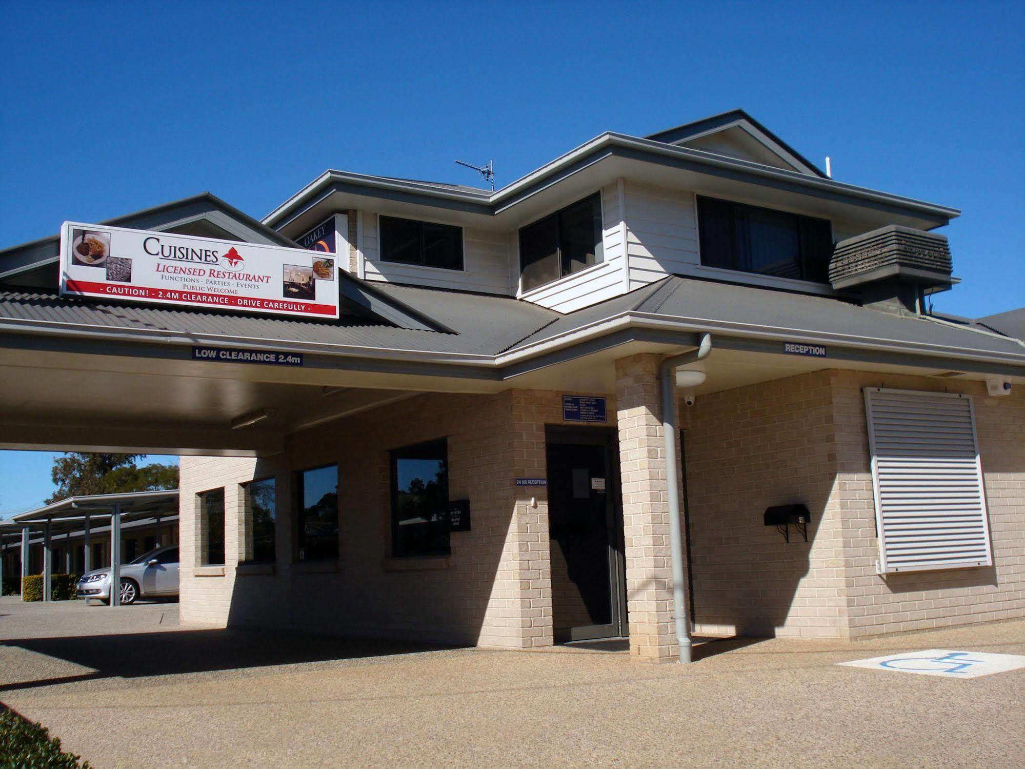 Oakey Motor Inn מראה חיצוני תמונה