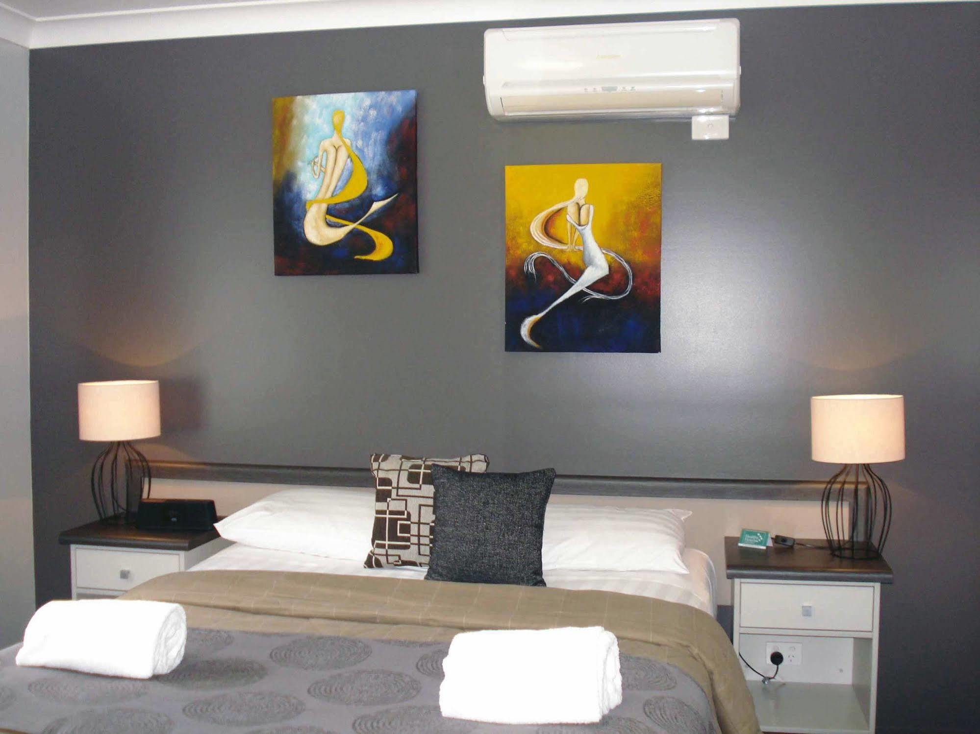 Oakey Motor Inn מראה חיצוני תמונה